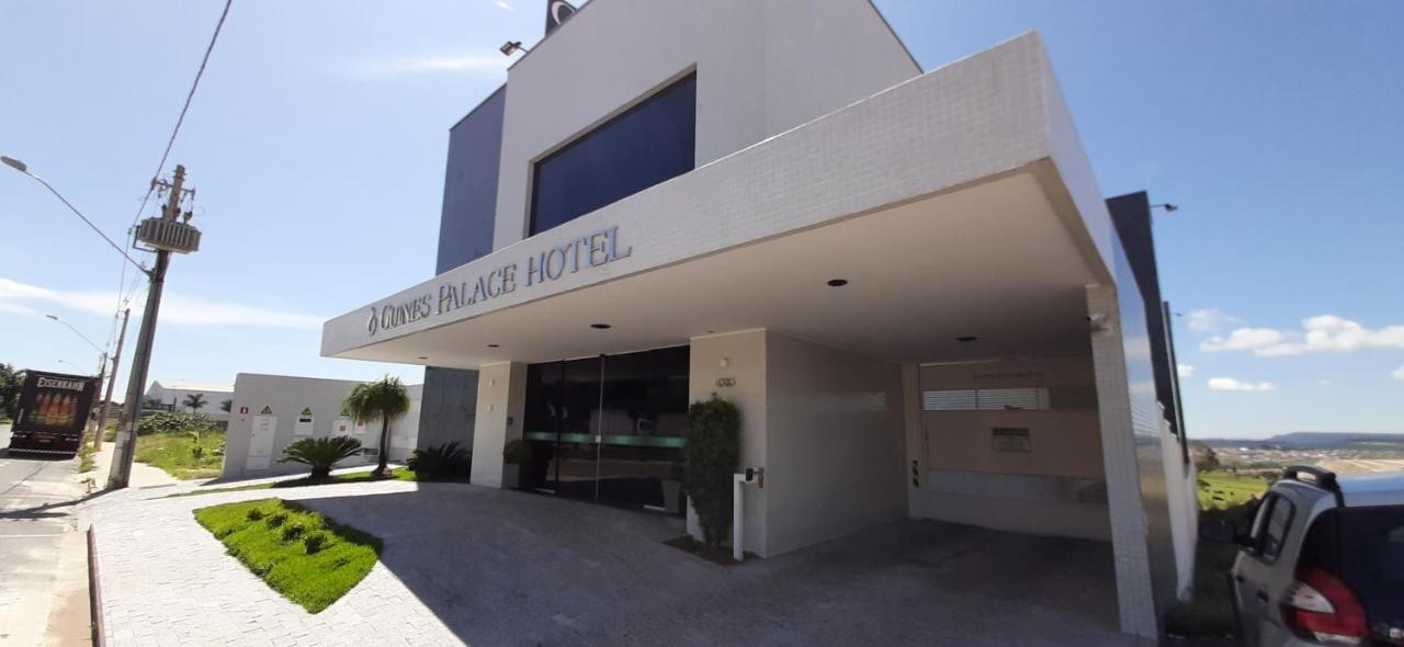 Guines Palace Hotel Patrocínio Eksteriør billede